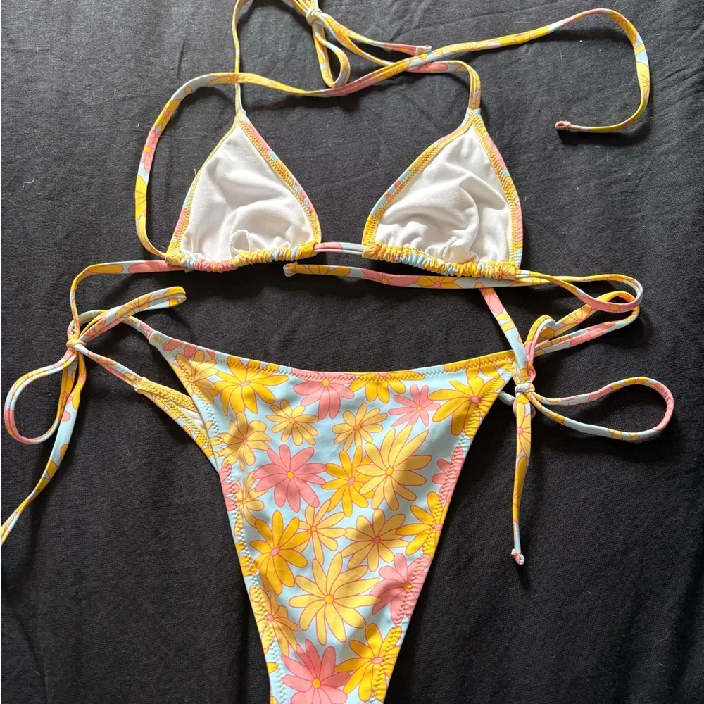 Triangle Bikini Sets bundle - Picture 8 of 10
